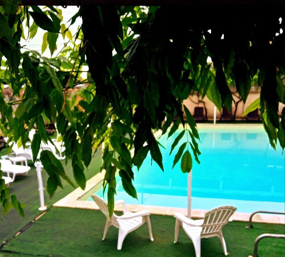 Agriturismo Al Passaggio Di Pirro Villa Miglionico Екстериор снимка