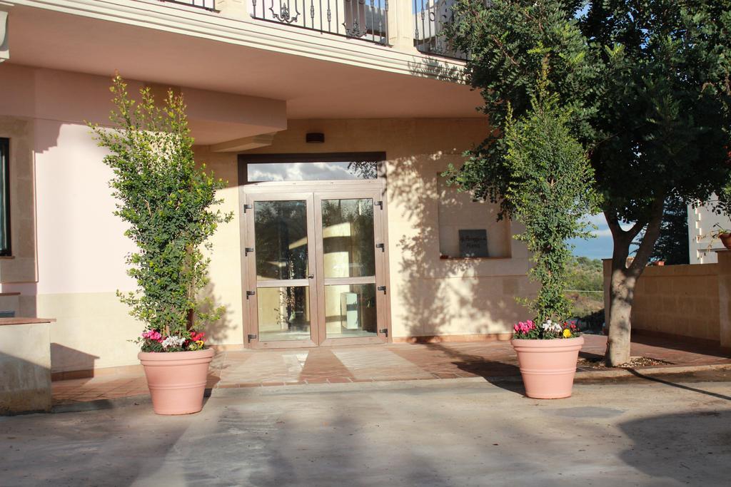 Agriturismo Al Passaggio Di Pirro Villa Miglionico Екстериор снимка