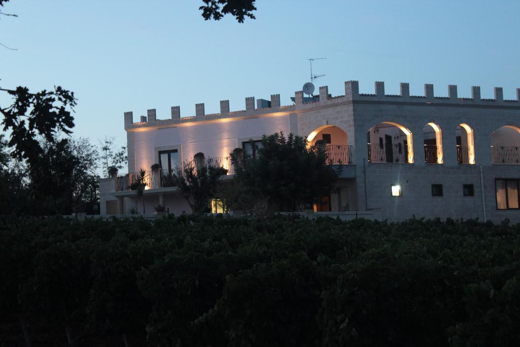 Agriturismo Al Passaggio Di Pirro Villa Miglionico Екстериор снимка